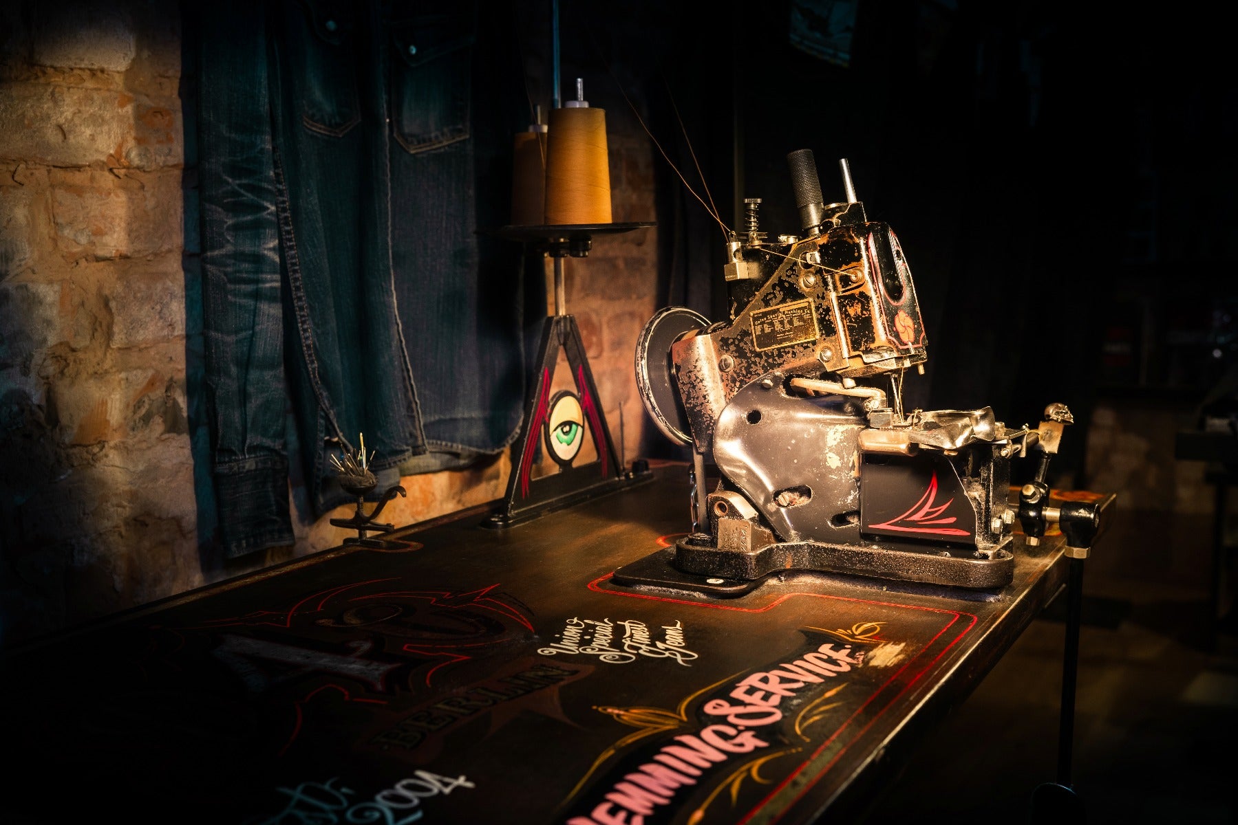 Chain Stitching - ONLY FOR JEANS FROM DC4 - Hemming Service No.:I