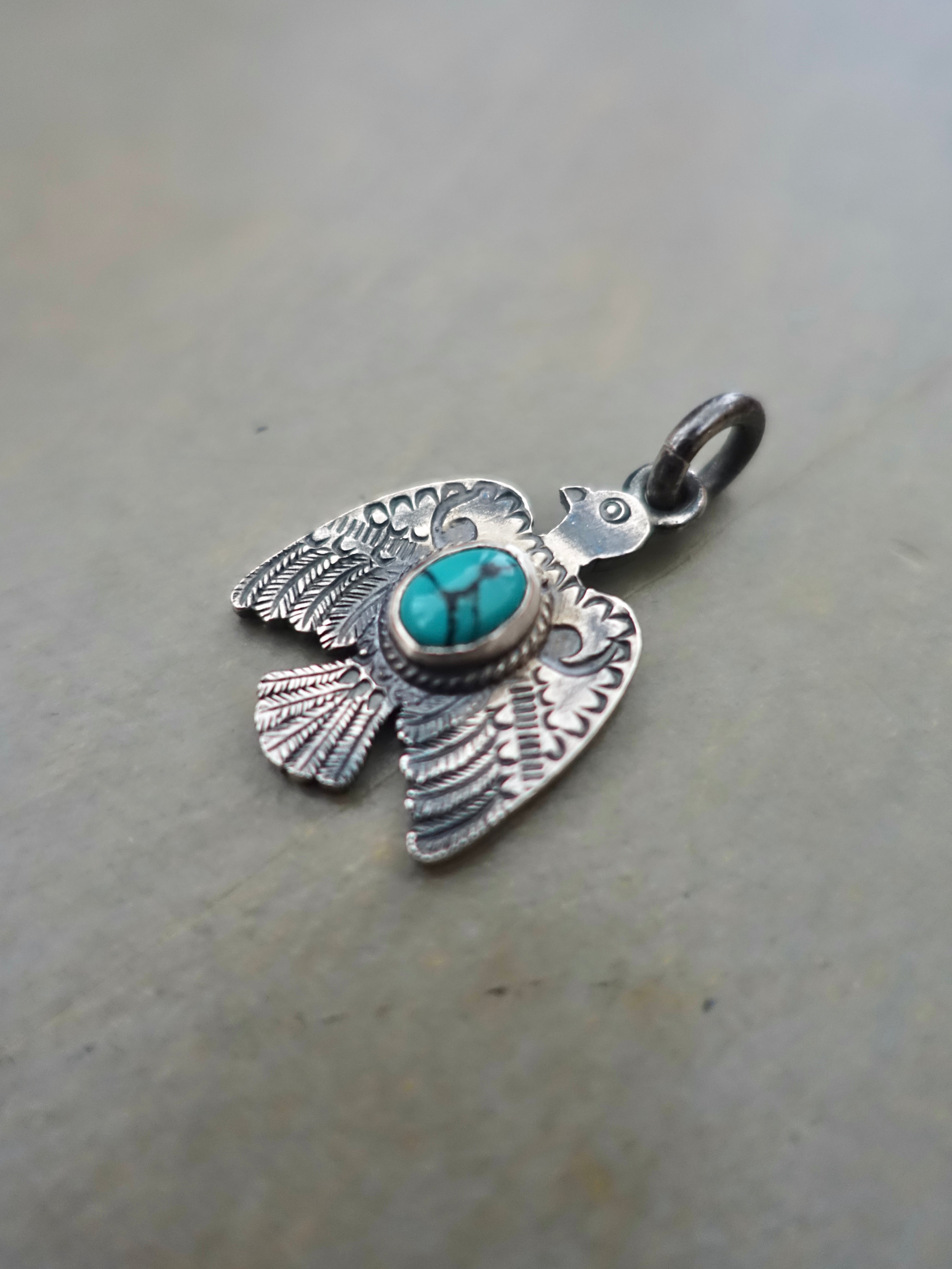 P-493 - Thunderbird top with turquoise M