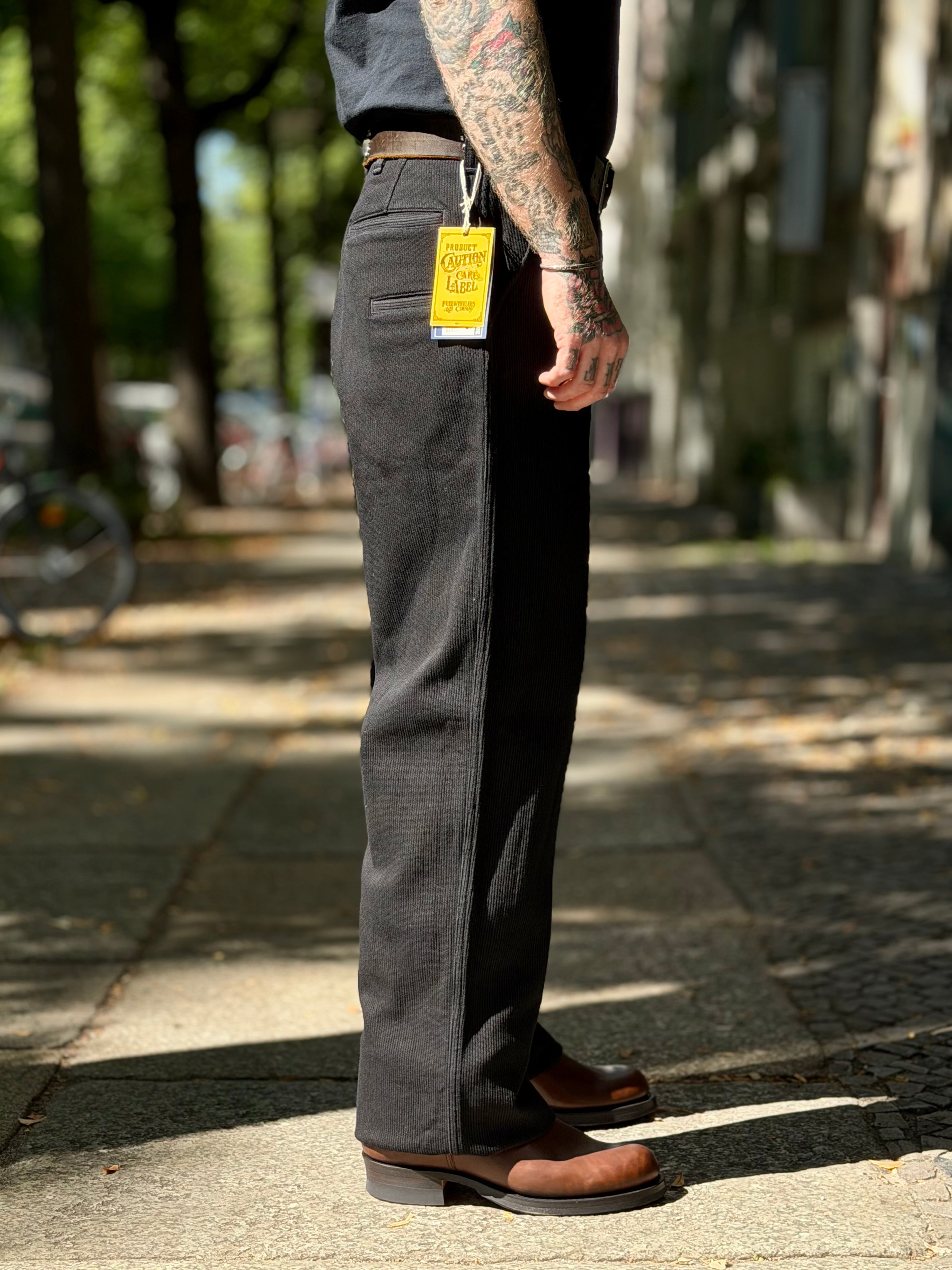 "BLACK ROGUE TROUSERS" - Yarn-dyed Rude Black