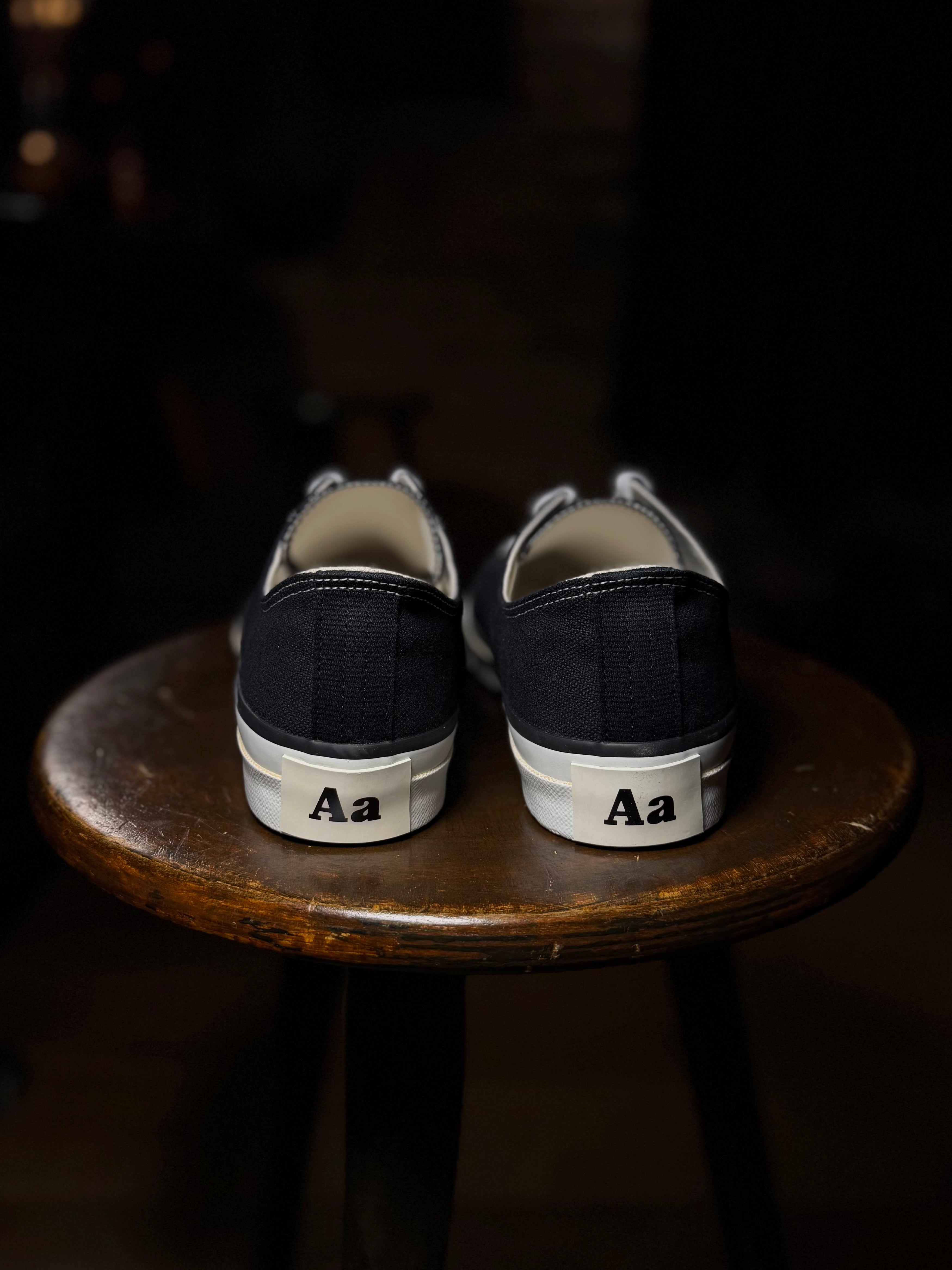 046 - ATHLETIC SHOES CANVAS - Black