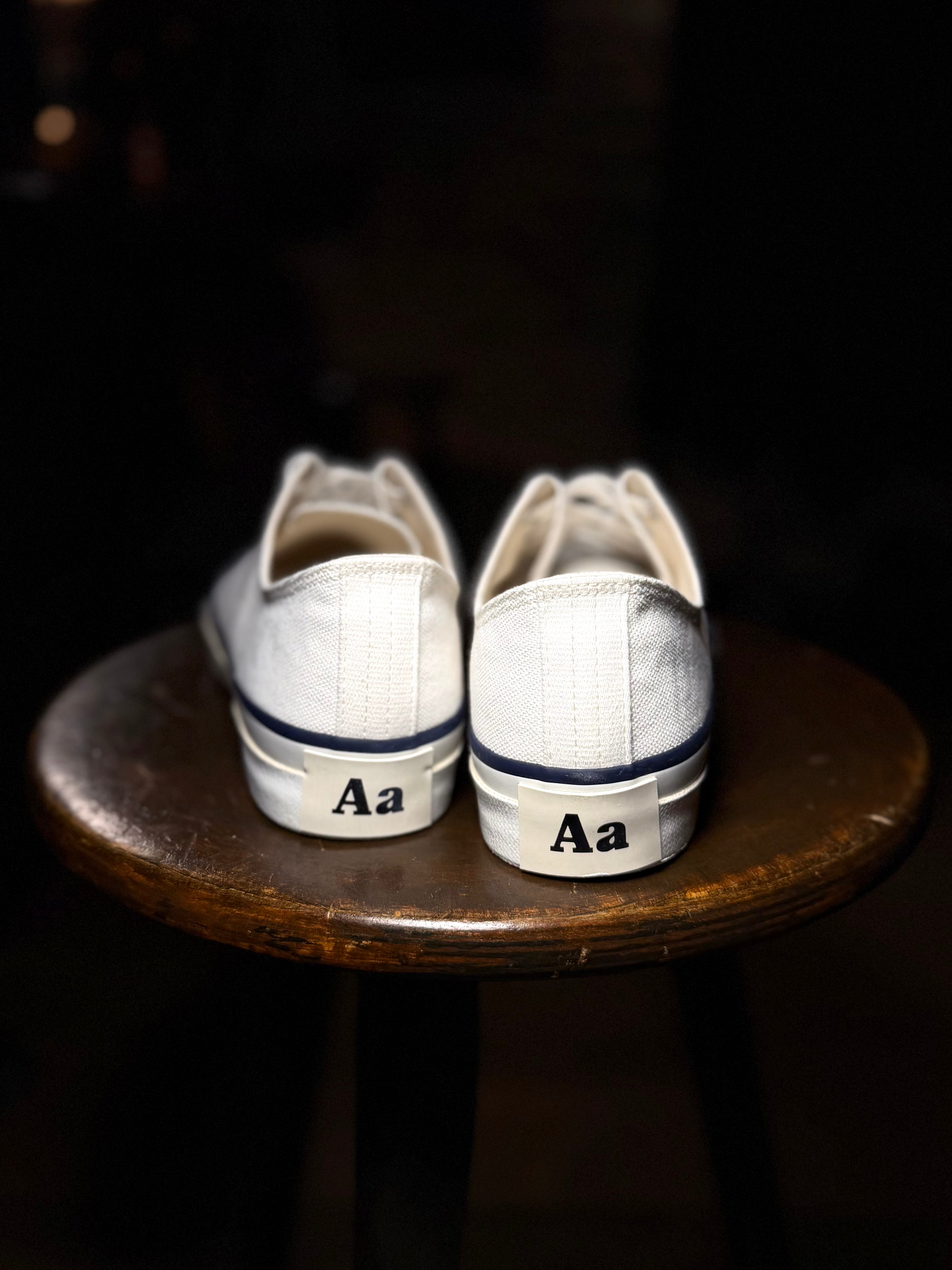 046 - ATHLETIC SHOES CANVAS - White