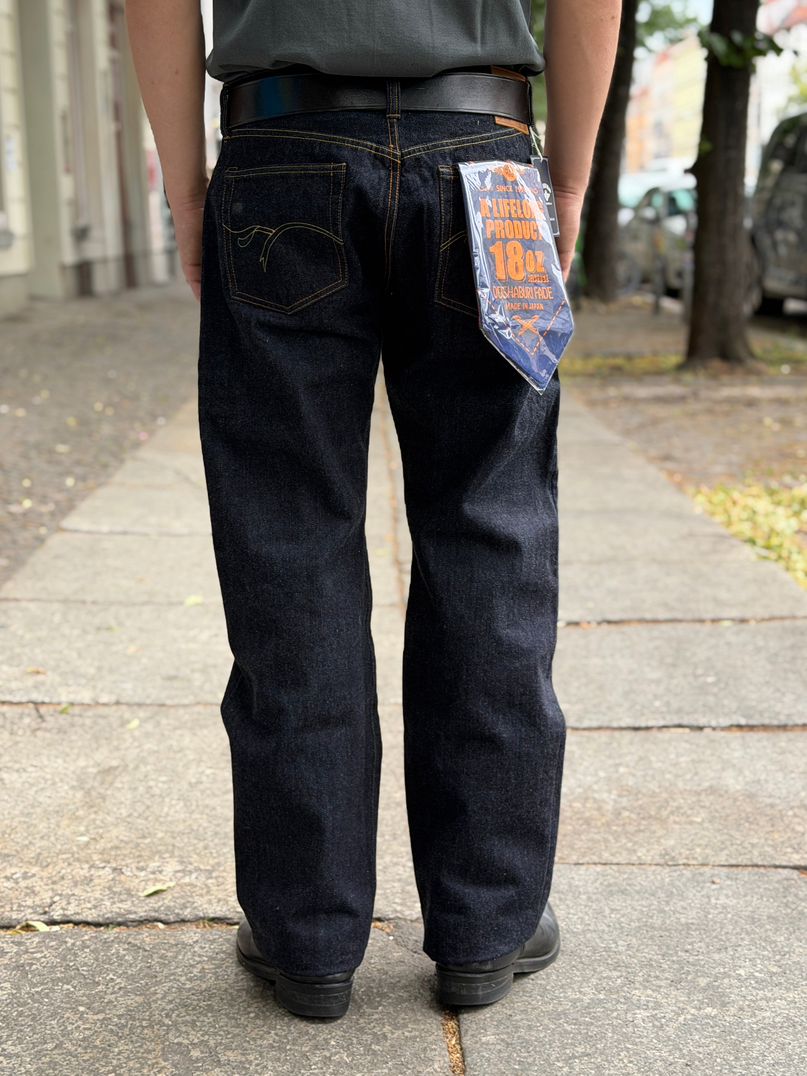 FN-8005 - DOSHABURI FADE Bandana - Regular Straight - 18oz Selvedge Denim - U.S. Texas Cotton - One Washed