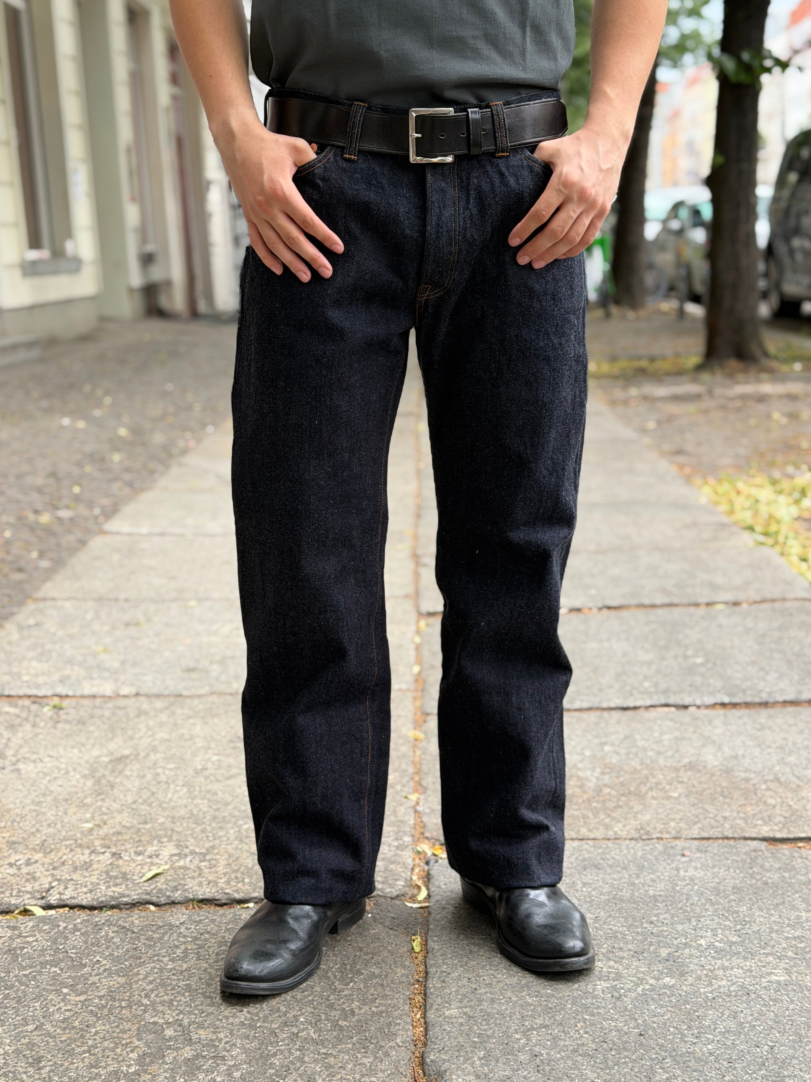 FN-8005 - DOSHABURI FADE Bandana - Regular Straight - 18oz Selvedge Denim - U.S. Texas Cotton - One Washed