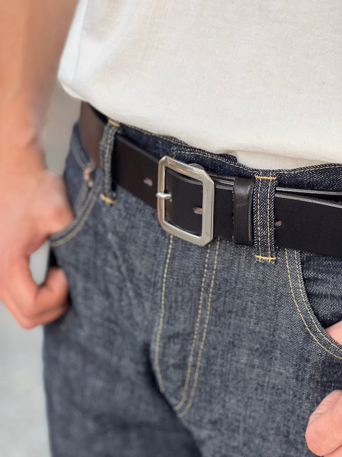 Thick Saddle Leather Garrison Belt - Vegetable Tanned - Black