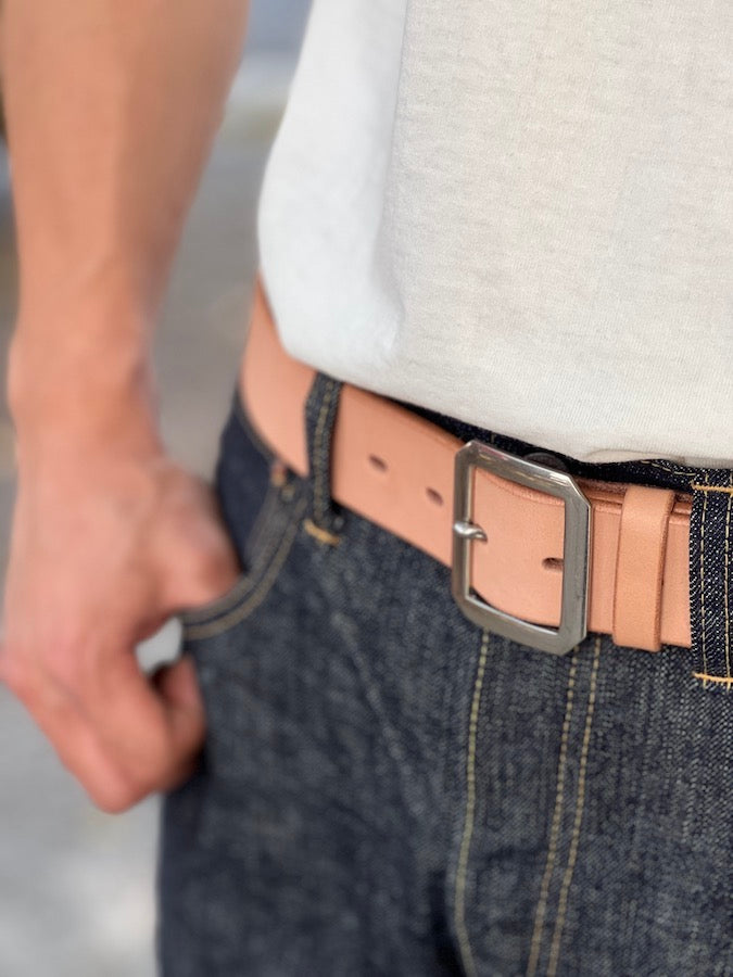 Thick Saddle Leather Garrison Belt - Vegetable Tanned - Tan