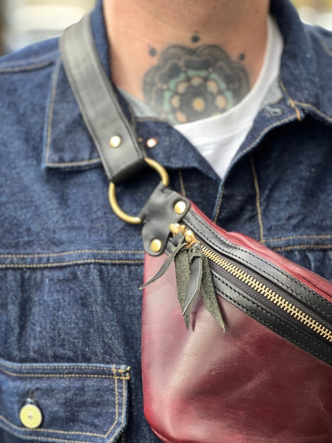 Chromexcel Leather FANNY PACK - Burgundy