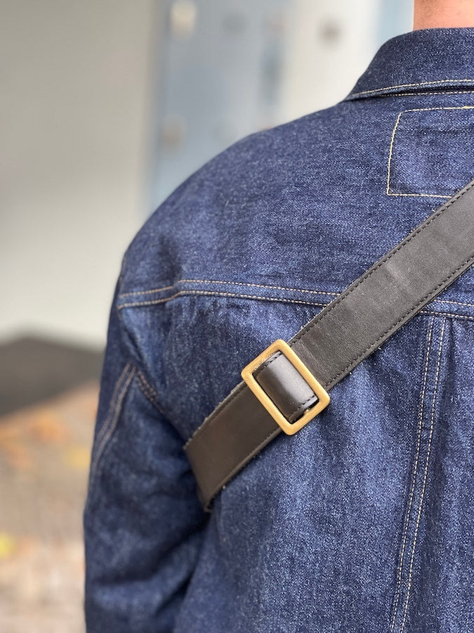 Chromexcel Leather BANANA BAG - Olive