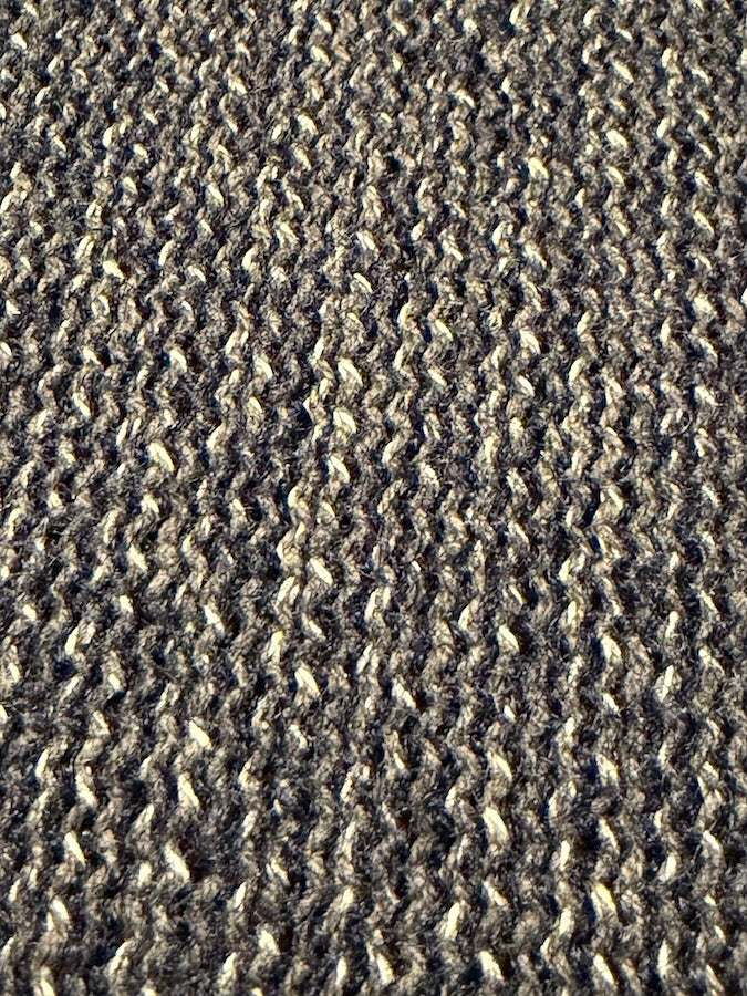 BBJ-001 - Early Vest - Navy Blue