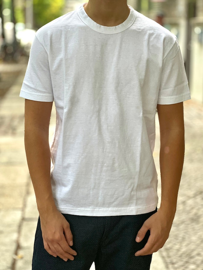 Limited DC4 Collaboration White Crew Neck - Short Sleeve T-Shirt