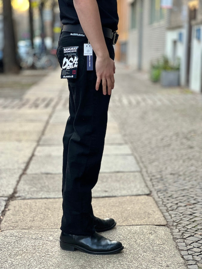 Super Limited Collaboration Jeans - 17oz BLACK x BLACK Selvedge Denim - Straight Cut