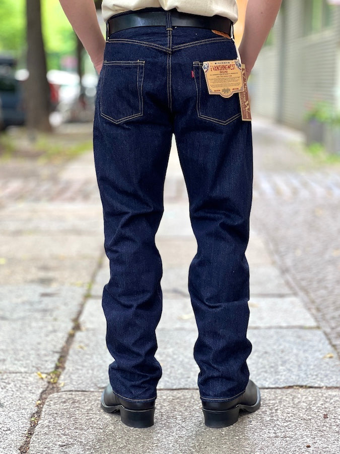 "Lot 601 XX 1945" - CROTCH RIVET JEANS - SECOND HALF OF 1945 WORLD WWⅡ MODEL - Original 14oz Selvedge Denim