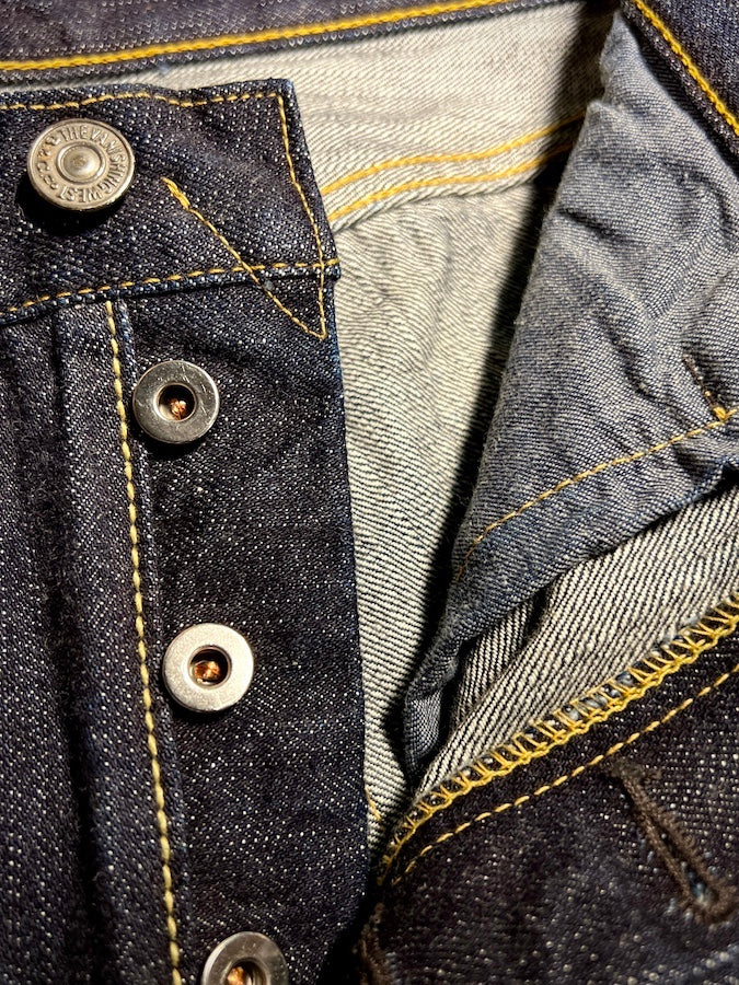 "Lot 601 XX 1945" - CROTCH RIVET JEANS - SECOND HALF OF 1945 WORLD WWⅡ MODEL - Original 14oz Selvedge Denim