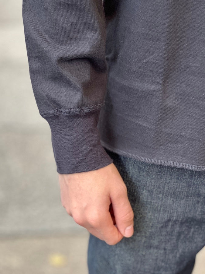 ROYAL CLASS - R-07 HENRY Long Sleeve Loopwheeled - Black