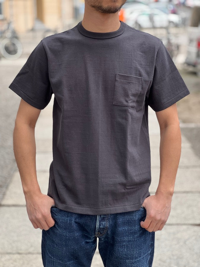 ROYAL CLASS - R-02 - Loopwheeled Pocket T-Shirt - Black