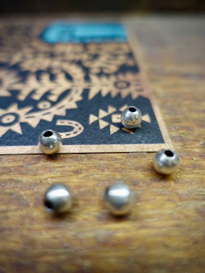 HOZHO - Silver Ball Beads