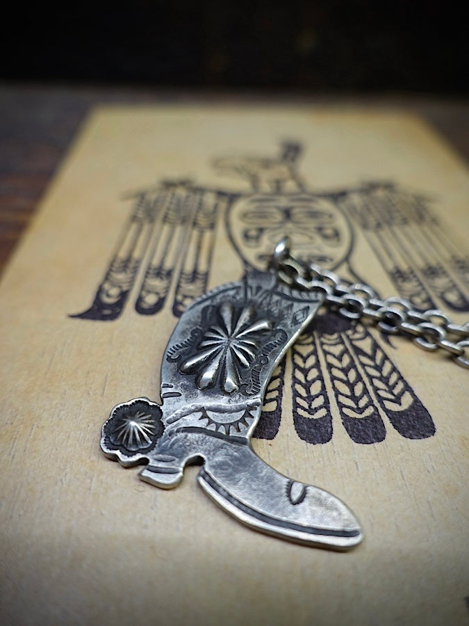 HOZHO - Western Boots - Pendant