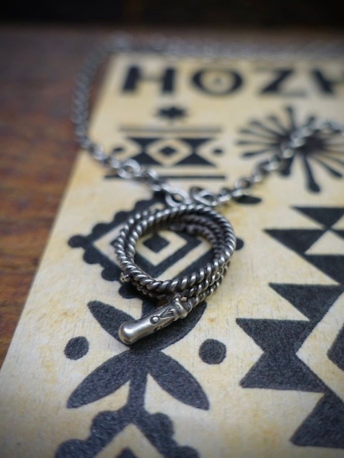 HOZHO - Cowboy Bull Whip - Pendant