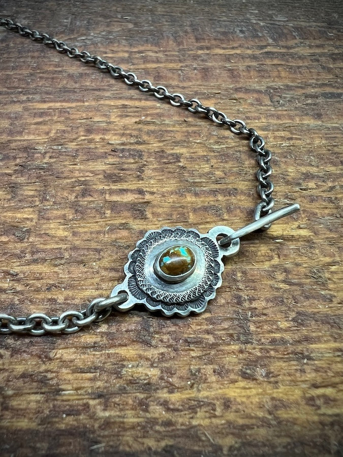 HOZHO - Turquoise Hook Necklace - Medium Chain