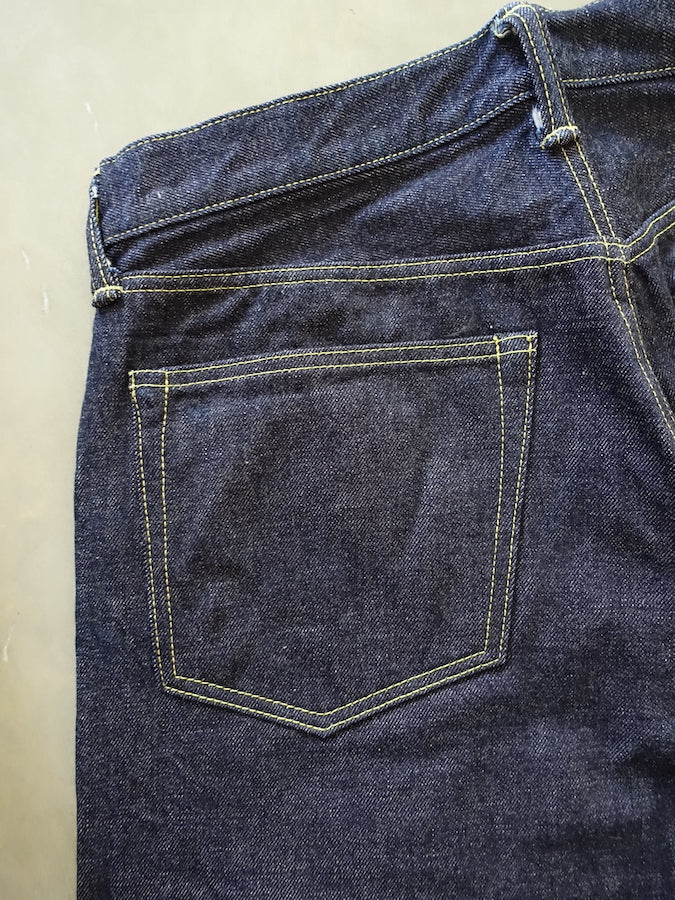 JELADO - 44 DENIM - 310SZ - "STANDARD COLLECTION" - 14oz Selvedge Denim - Standard Straight