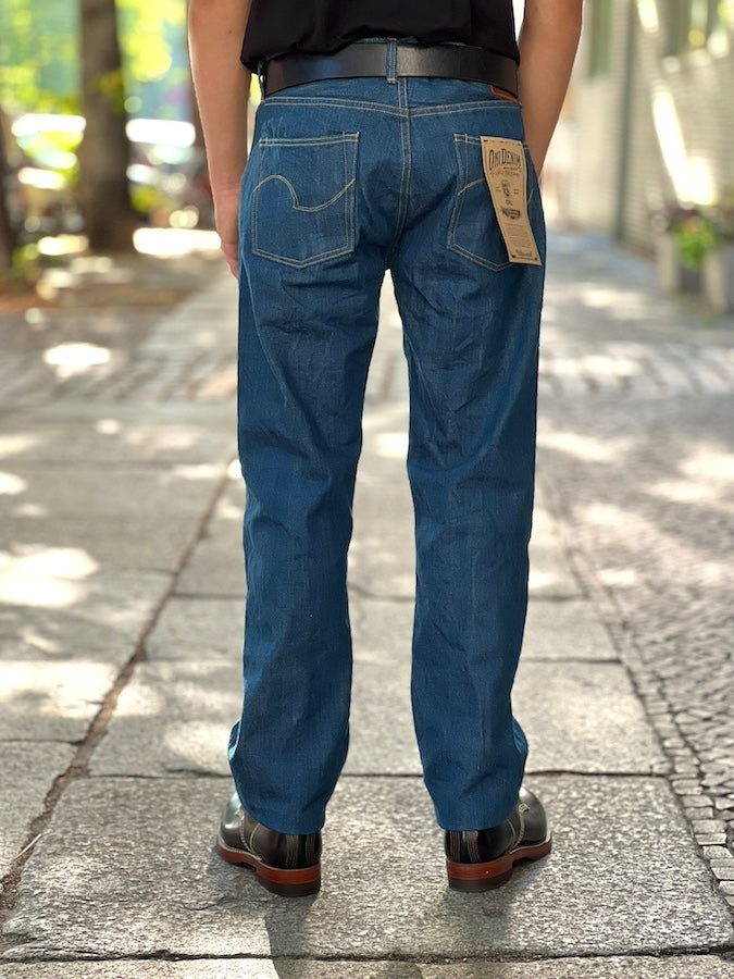 2570-OFBD - "OLD FADED BLUE DENIM" 13.7oz Selvedge Denim - Classic Straight