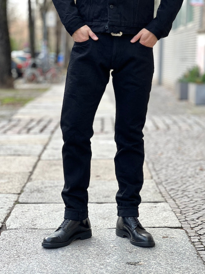 622ZR-BKBK - 20oz SECRET DENIM BLACK - Relaxed Tapered