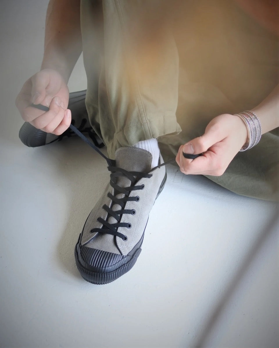 PRAS - Sneakers SHELLCAP series PRAS-01-VEGAN -LOW / SUEDE / GRAY×BLACK