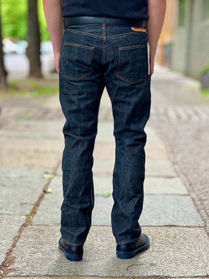 RESOLUTE GB710 - 15th Anniversary GHOST BLACK - A model based on Levi’s 501 “Model 66” - Tight Straight
