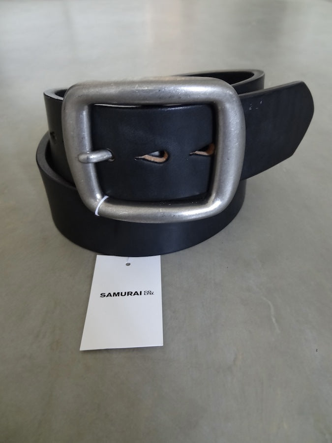 W001 - Super Heavyweight - Curved Leather Belt - Black - The strongest belt you can get !