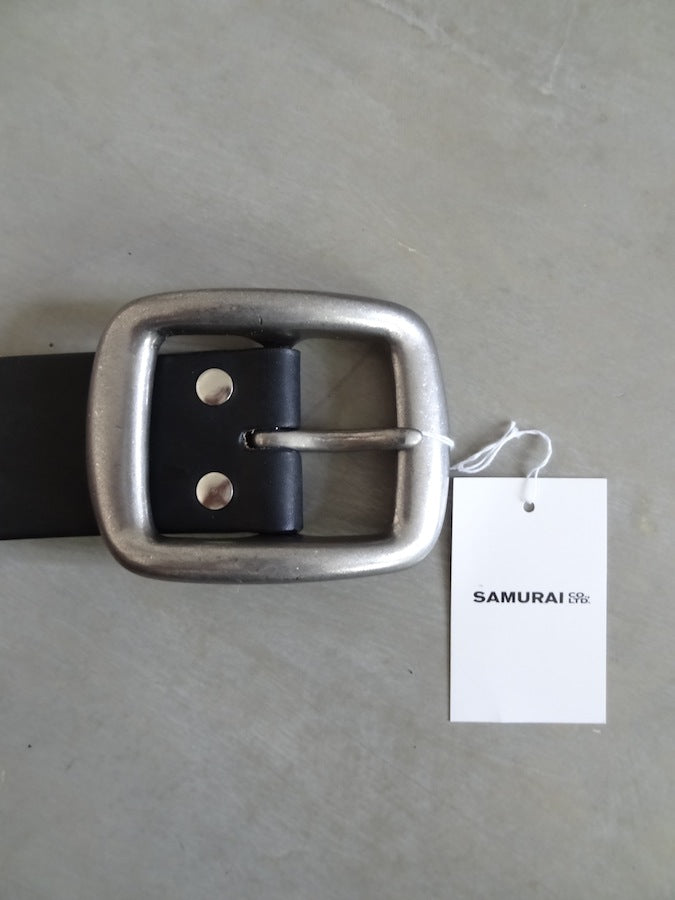 W001 - Super Heavyweight - Curved Leather Belt - Black - The strongest belt you can get !