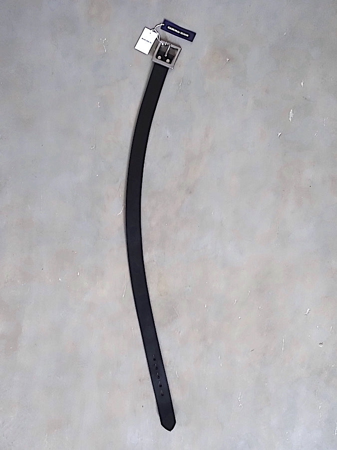 W002 - Super Heavyweight - Curved Bridle Leather Belt - Hand-Made Brass Buckle - Black
