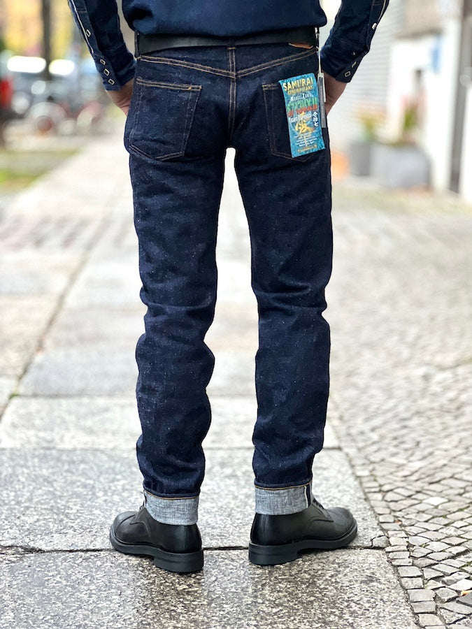 S713VXII - 17oz BUSHIDO Selvedge Denim - ZERO Series - Indigo Dyed - Tight Tapered