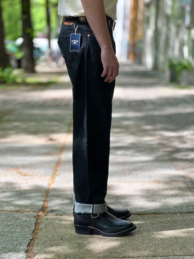 FN-PA-DB004 - Wide Tapered - 12.5oz Selvedge Denim - Black