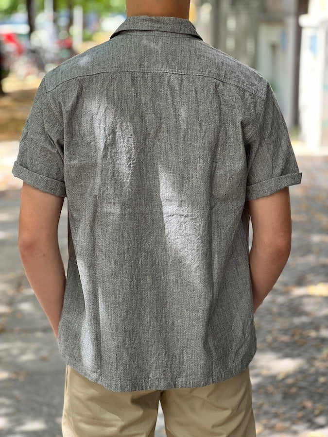 The GROOVIN HIGH #240109 - 1940s Chambray S/S Shirt - GREY