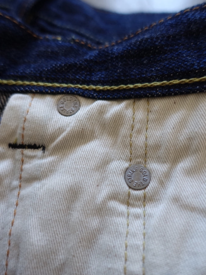 The Strike Gold SG8104【SHOWER SLUBBY】Series - 16oz Horizontal Super Slub Selvedge Denim - Right Hand Twill - REGULAR TAPERED