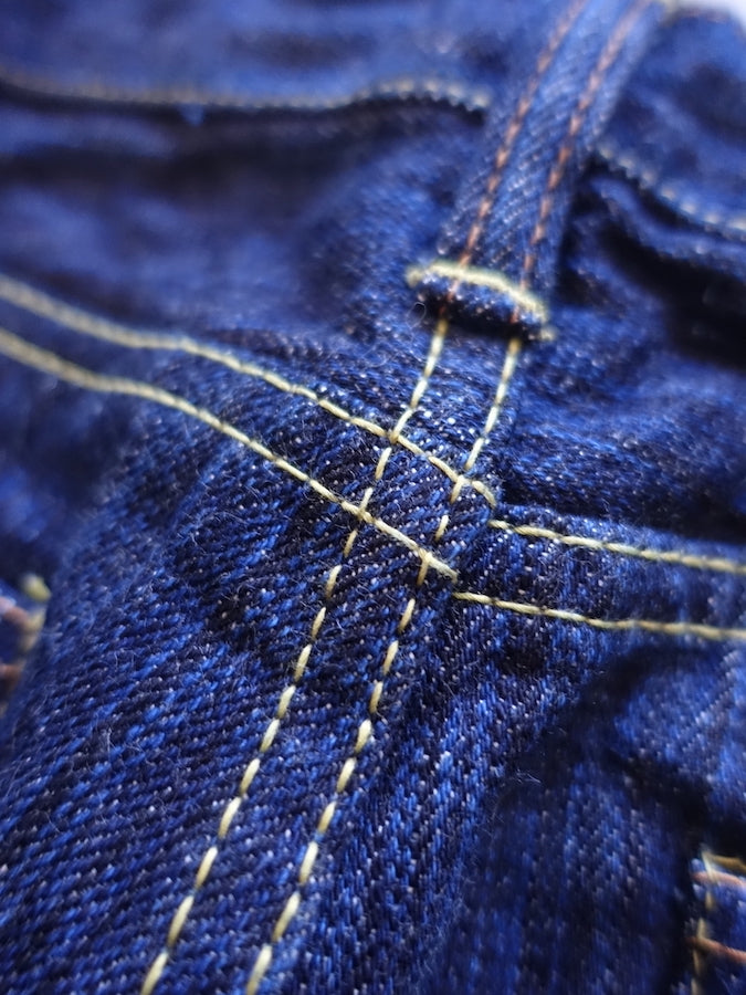 The Strike Gold SG8104【SHOWER SLUBBY】Series - 16oz Horizontal Super Slub Selvedge Denim - Right Hand Twill - REGULAR TAPERED