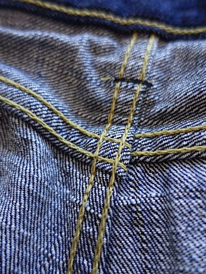 The Strike Gold SG8104【SHOWER SLUBBY】Series - 16oz Horizontal Super Slub Selvedge Denim - Right Hand Twill - REGULAR TAPERED