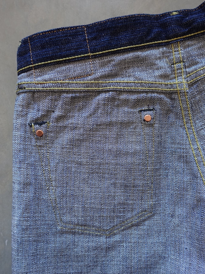 The Strike Gold SG8105【SHOWER SLUBBY】Series - 16oz Horizontal Super Slub Selvedge Denim - Right Hand Twill - STYLISH STRAIGHT