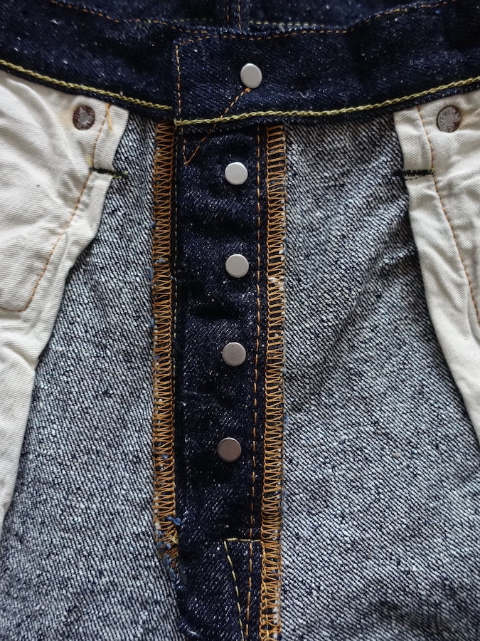 The Strike Gold SG0103KE【KEEP EARTH】Series - 100% Natural Indigo Rope Dyed - 17oz Original Selvedge Denim - Classic Straight