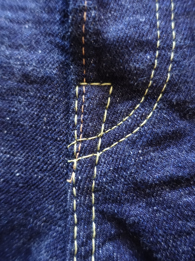 The Strike Gold SG5103【CLASSIC】Series - 15oz Slub Selvedge Denim - Right Hand Twill - Gray Weft - CLASSIC STRAIGHT