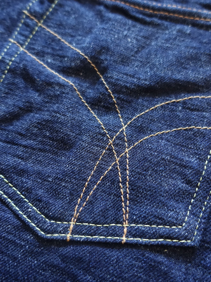 The Strike Gold SG5103【CLASSIC】Series - 15oz Slub Selvedge Denim - Right Hand Twill - Gray Weft - CLASSIC STRAIGHT