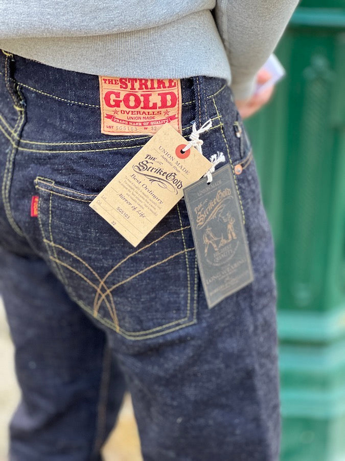 The Strike Gold SG5103【CLASSIC】Series - 15oz Slub Selvedge Denim - Right Hand Twill - Gray Weft - CLASSIC STRAIGHT