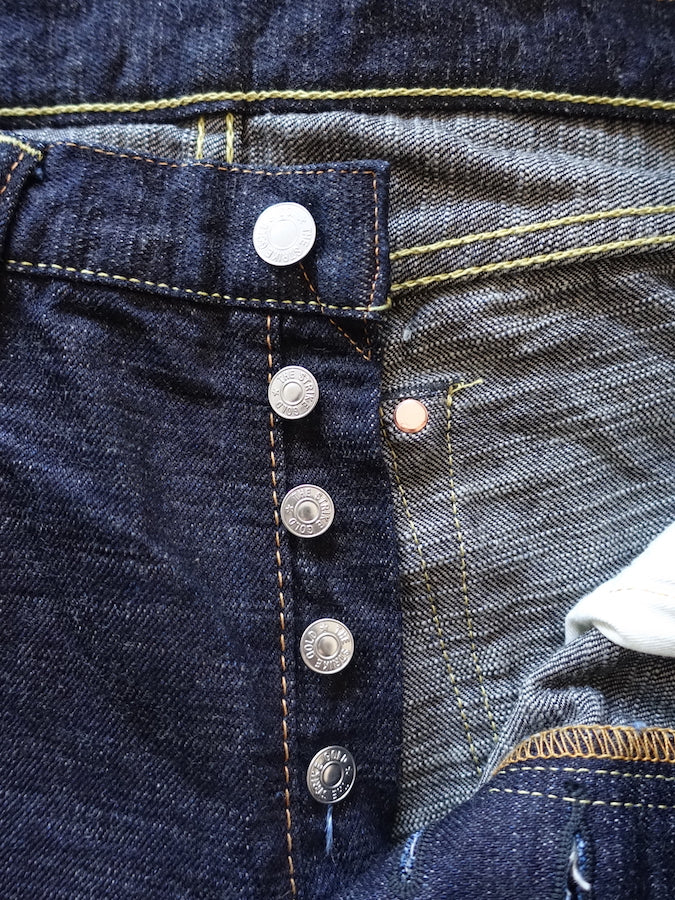 The Strike Gold SG5105【CLASSIC】Series - 15oz Slub Selvedge Denim - Right Hand Twill - Gray Weft - STYLISH STRAIGHT