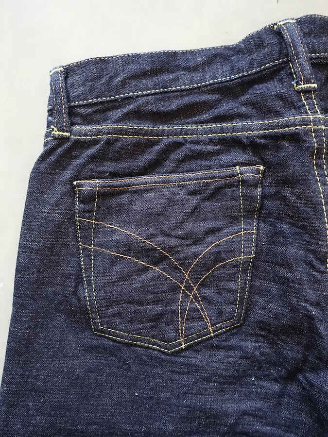 The Strike Gold SG5105【CLASSIC】Series - 15oz Slub Selvedge Denim - Right Hand Twill - Gray Weft - STYLISH STRAIGHT