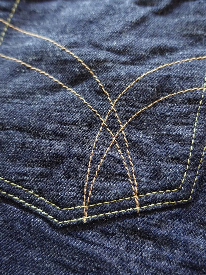 The Strike Gold SG5105【CLASSIC】Series - 15oz Slub Selvedge Denim - Right Hand Twill - Gray Weft - STYLISH STRAIGHT