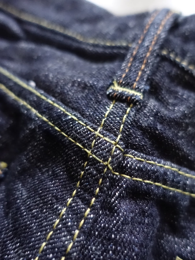 The Strike Gold SG7103【SUPER SLUBBY】Series - 17oz Horizontal Super Slub Selvedge Denim - Right Hand Twill - CLASSIC STRAIGHT