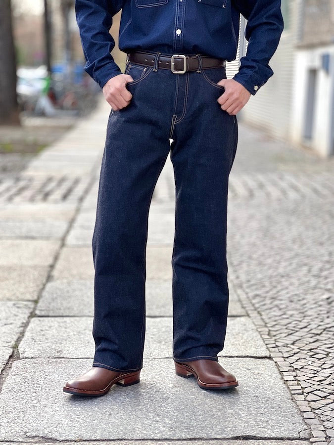 TROPHY CLOTHING - STANDARD AUTHENTIC DENIM - 14oz Selvedge Denim - Wide Straight Cut
