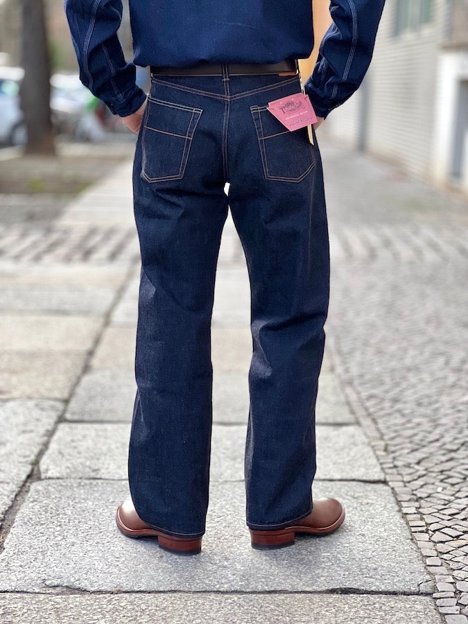 TROPHY CLOTHING - STANDARD AUTHENTIC DENIM - 14oz Selvedge Denim - Wide Straight Cut