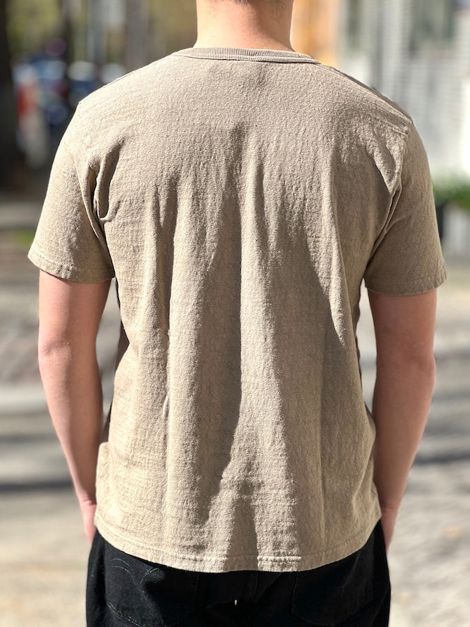 UES - NO.8 SLUB NEP SHORT SLEEVE T-SHIRT - Beige