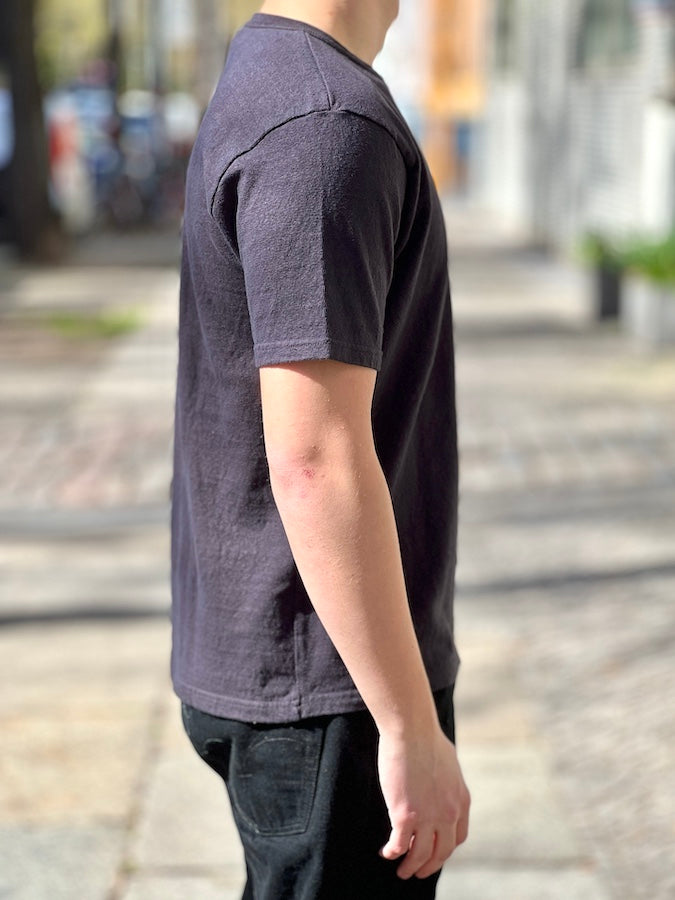 UES - NO.8 SLUB NEP SHORT SLEEVE T-SHIRT - Black