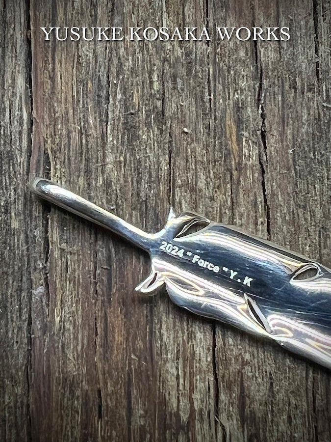 "FORCE" SILVER FEATHER